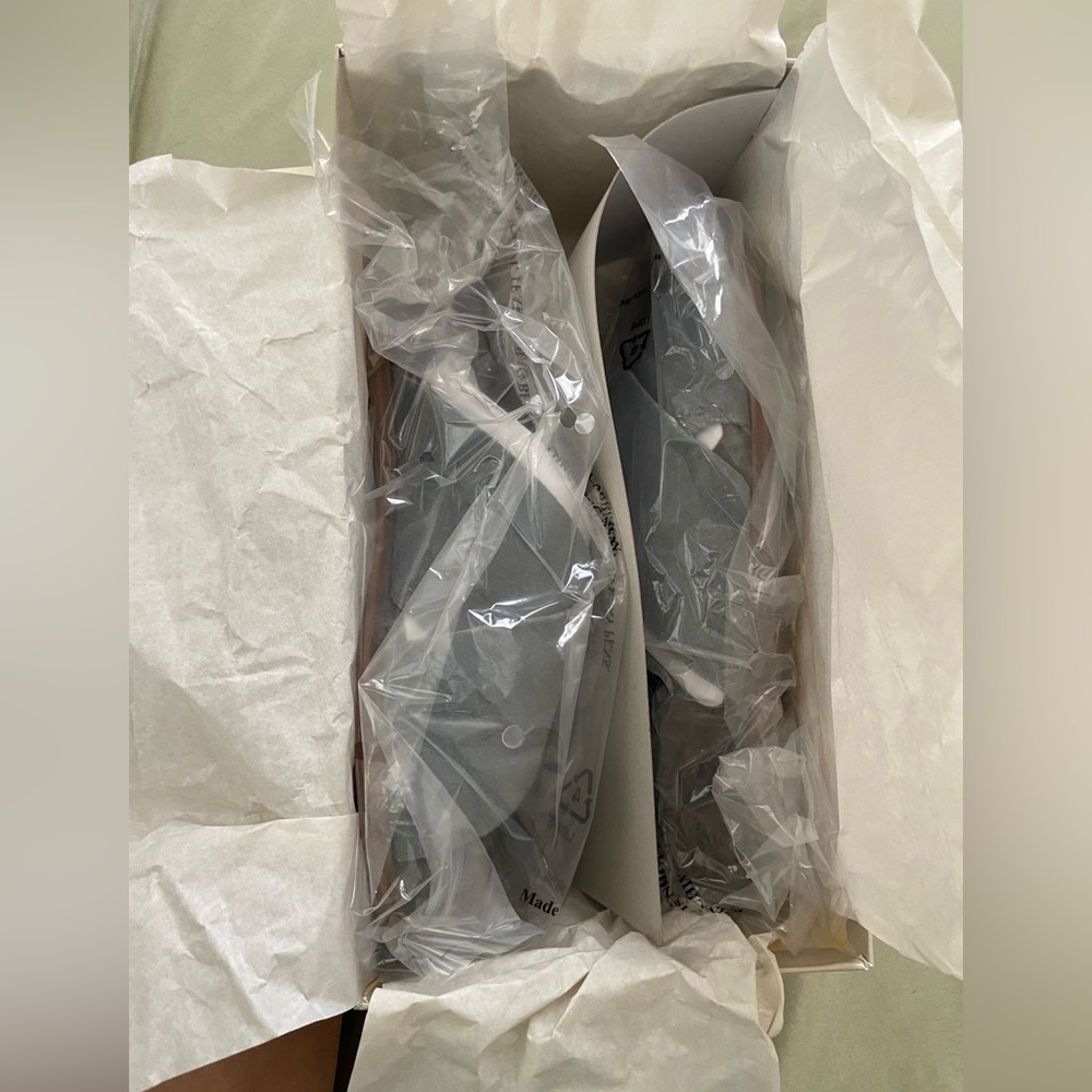 Marc Fisher Canna Slides - image 4